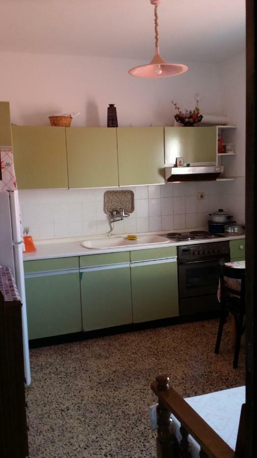Grigorios Apartments Неа-Врасна Экстерьер фото