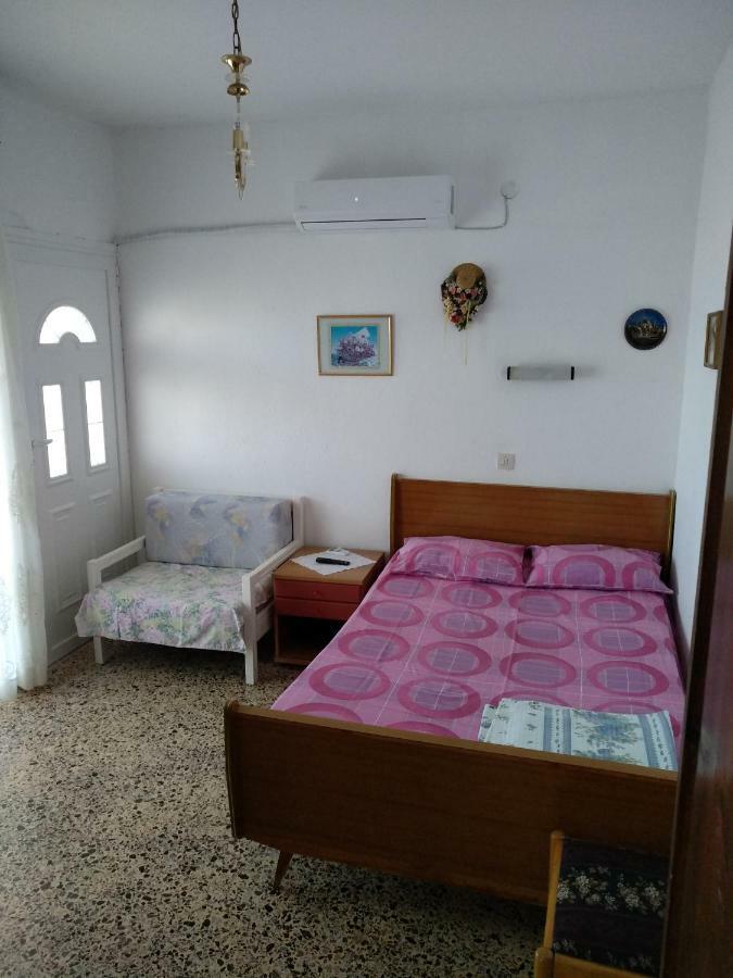 Grigorios Apartments Неа-Врасна Экстерьер фото